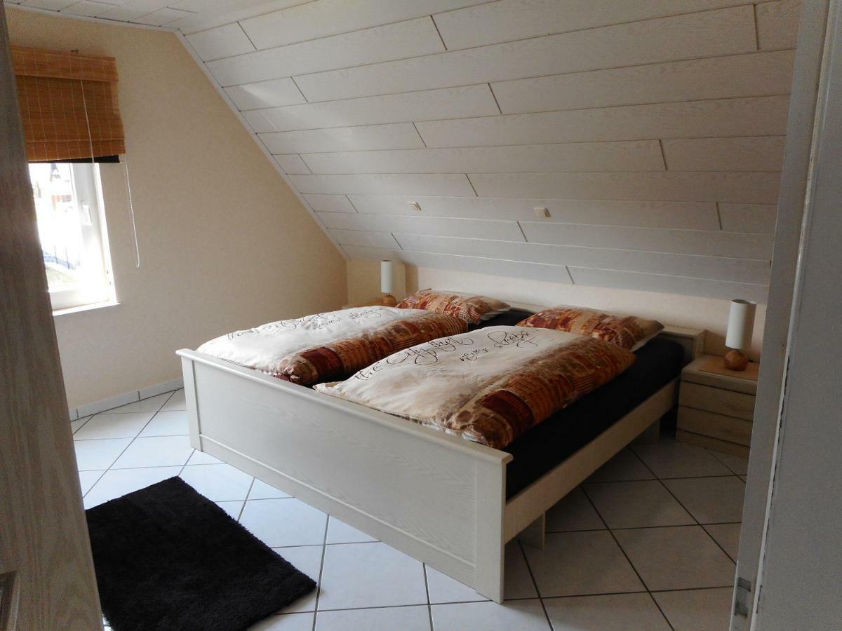 Modernes Ferienhaus Der Besonderen Art Mit Garten Lohne  Exteriér fotografie