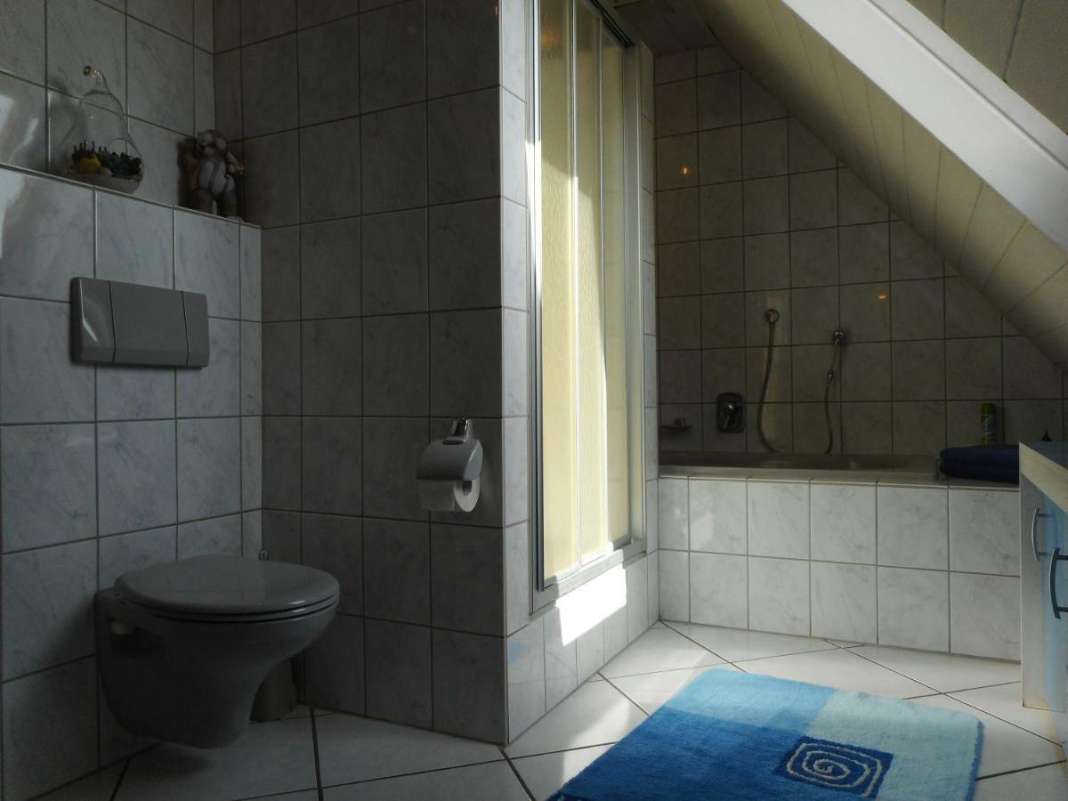 Modernes Ferienhaus Der Besonderen Art Mit Garten Lohne  Exteriér fotografie